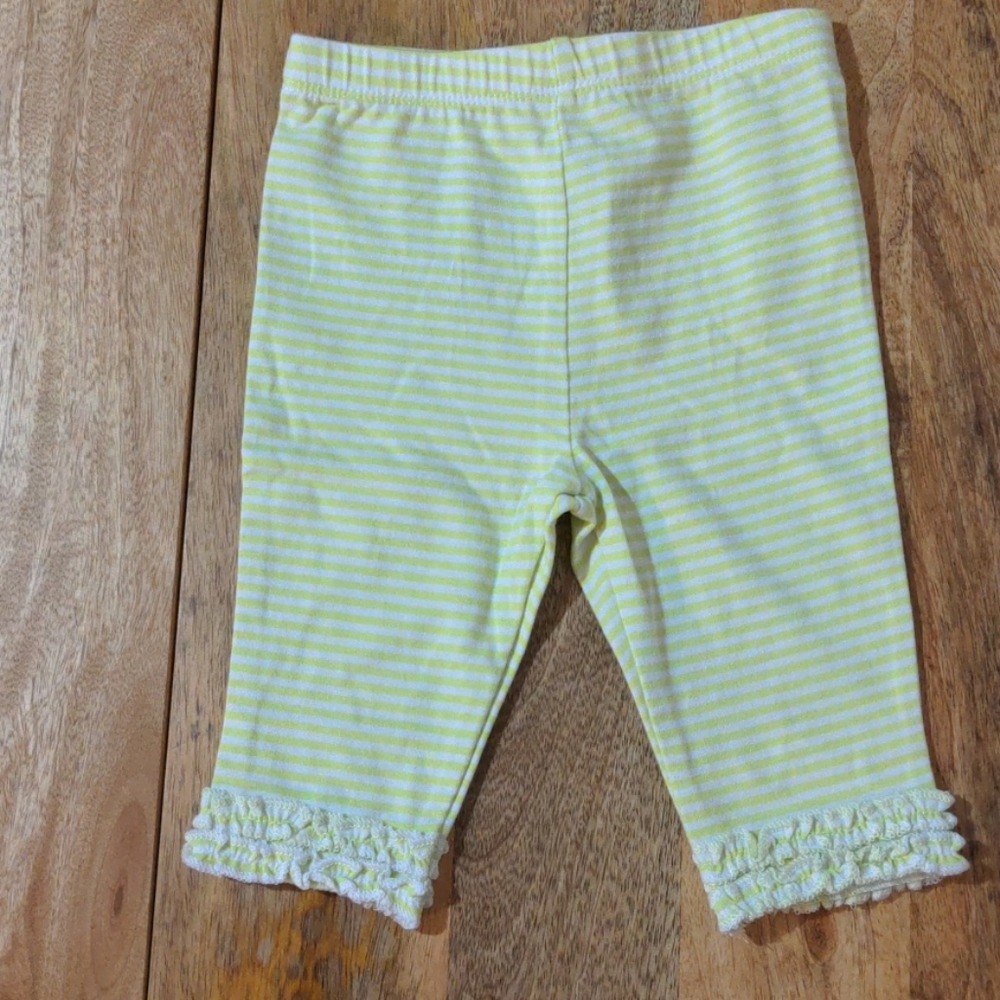 Capri pants